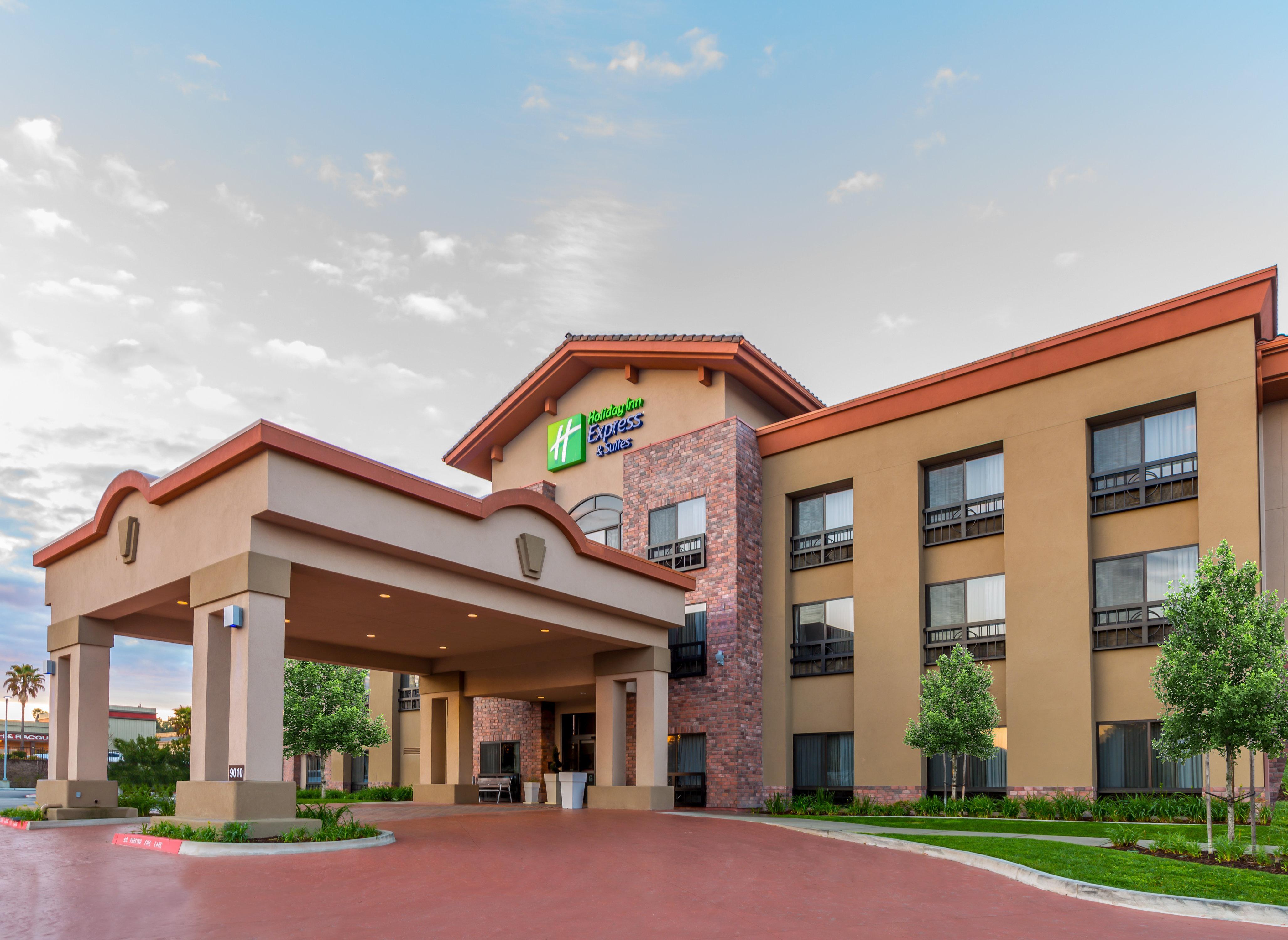 Holiday Inn Express Hotel & Suites Atascadero By Ihg Ngoại thất bức ảnh