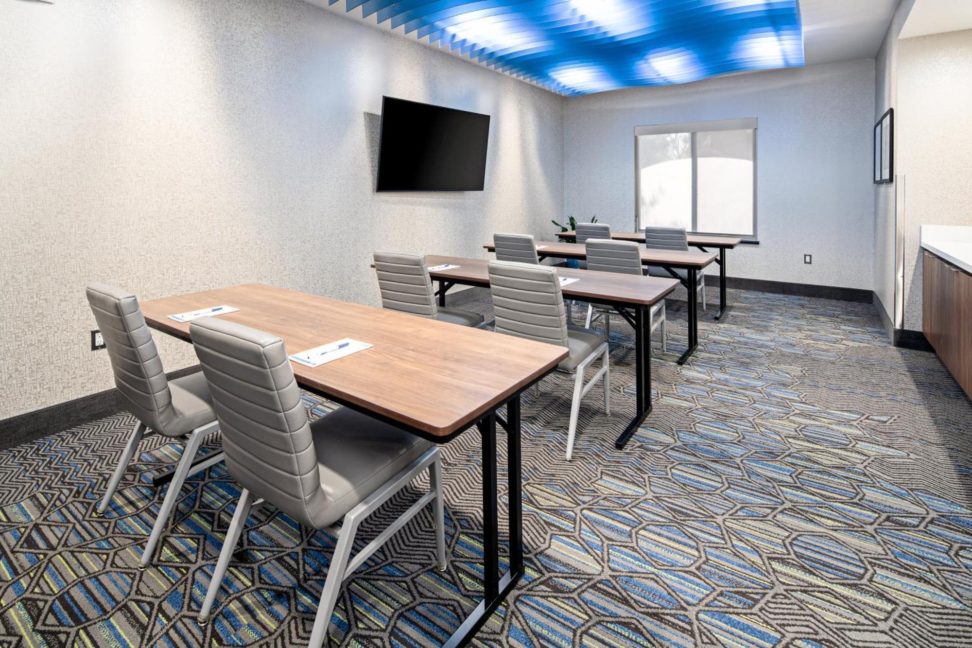 Holiday Inn Express Hotel & Suites Atascadero By Ihg Ngoại thất bức ảnh